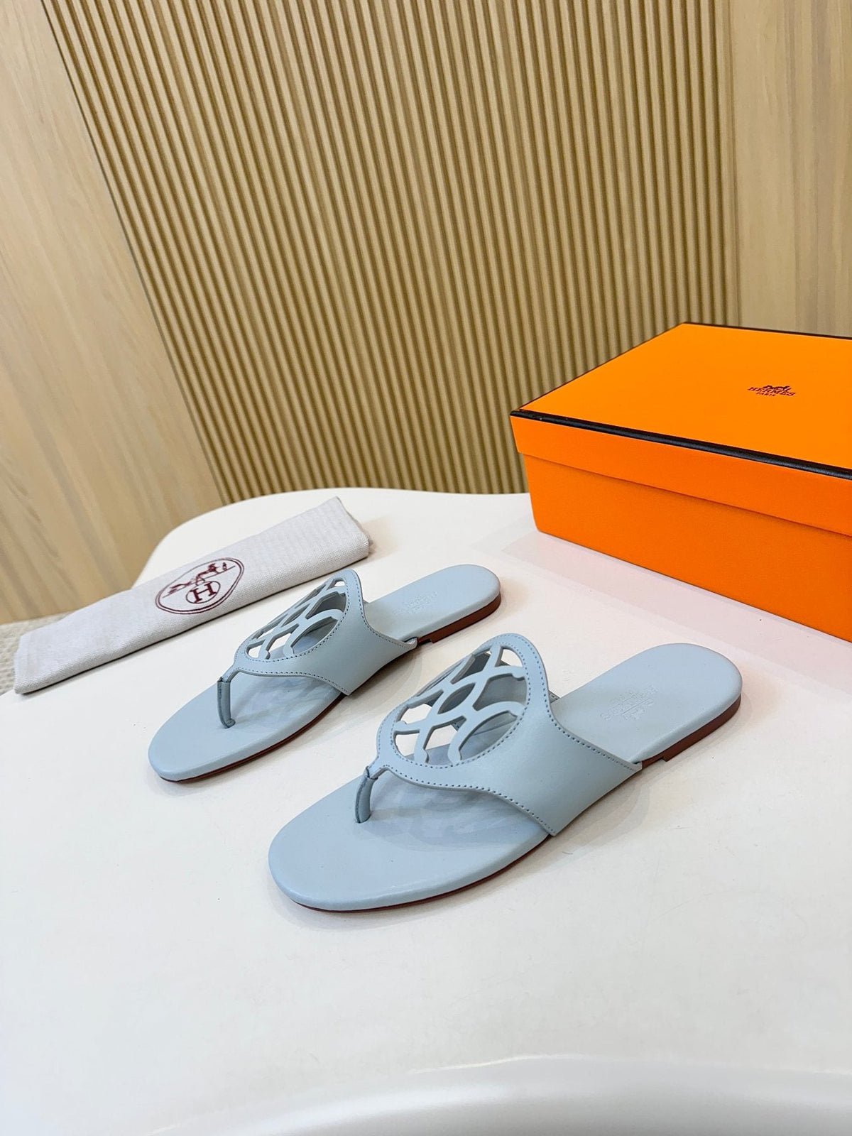 Hermès Tan Brown Cutout Thong Sandals — detail